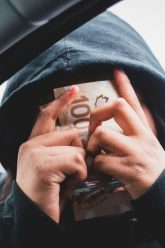 erik-mclean-J-pA6qkNhnc-unsplash